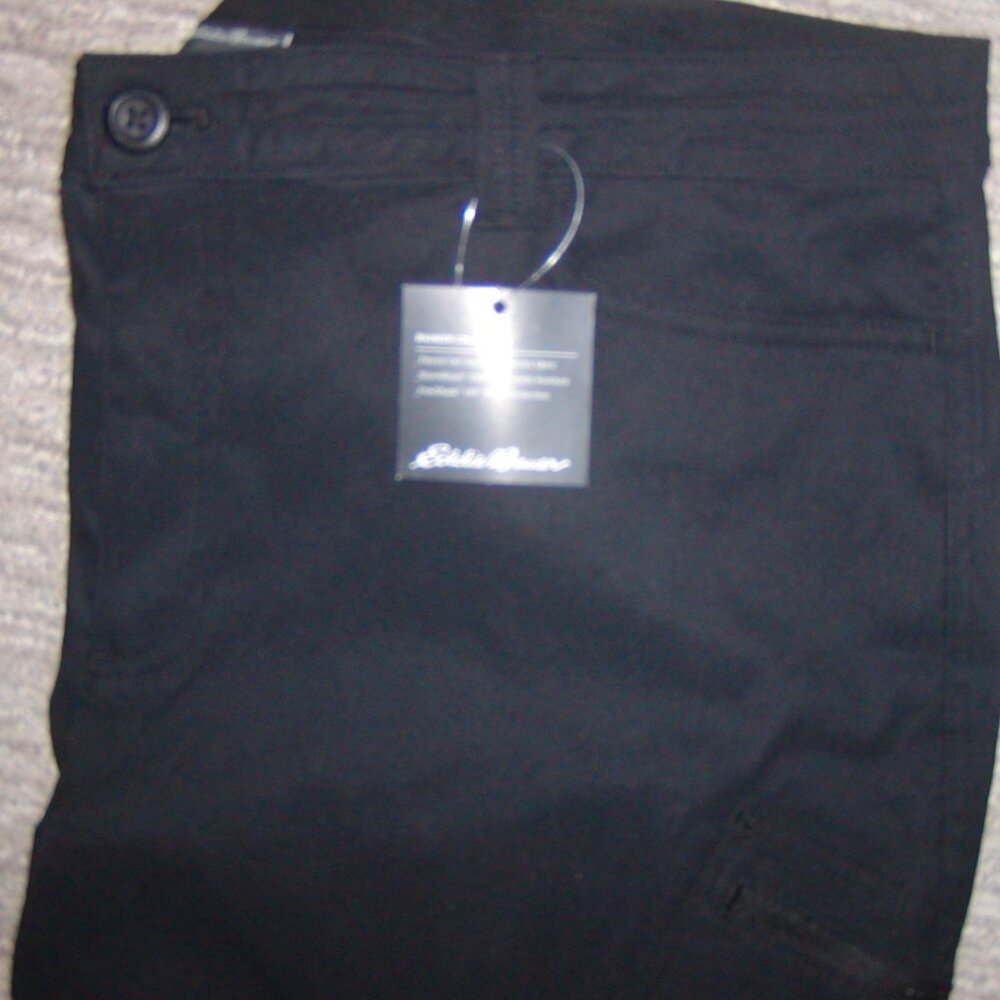 Eddie Bauer Rainer black pants Size 18. NEW